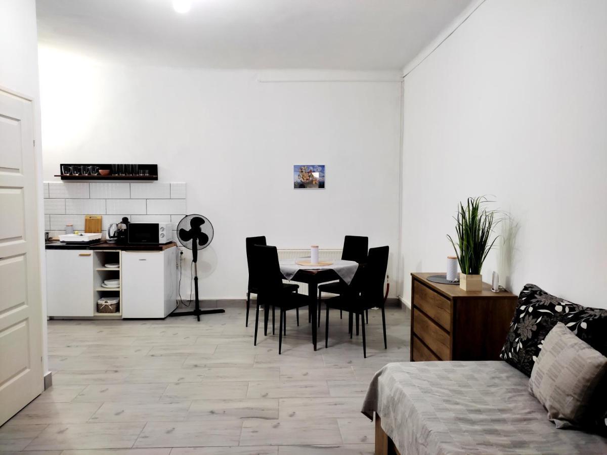 Dunapart Apartment Vác Exteriér fotografie